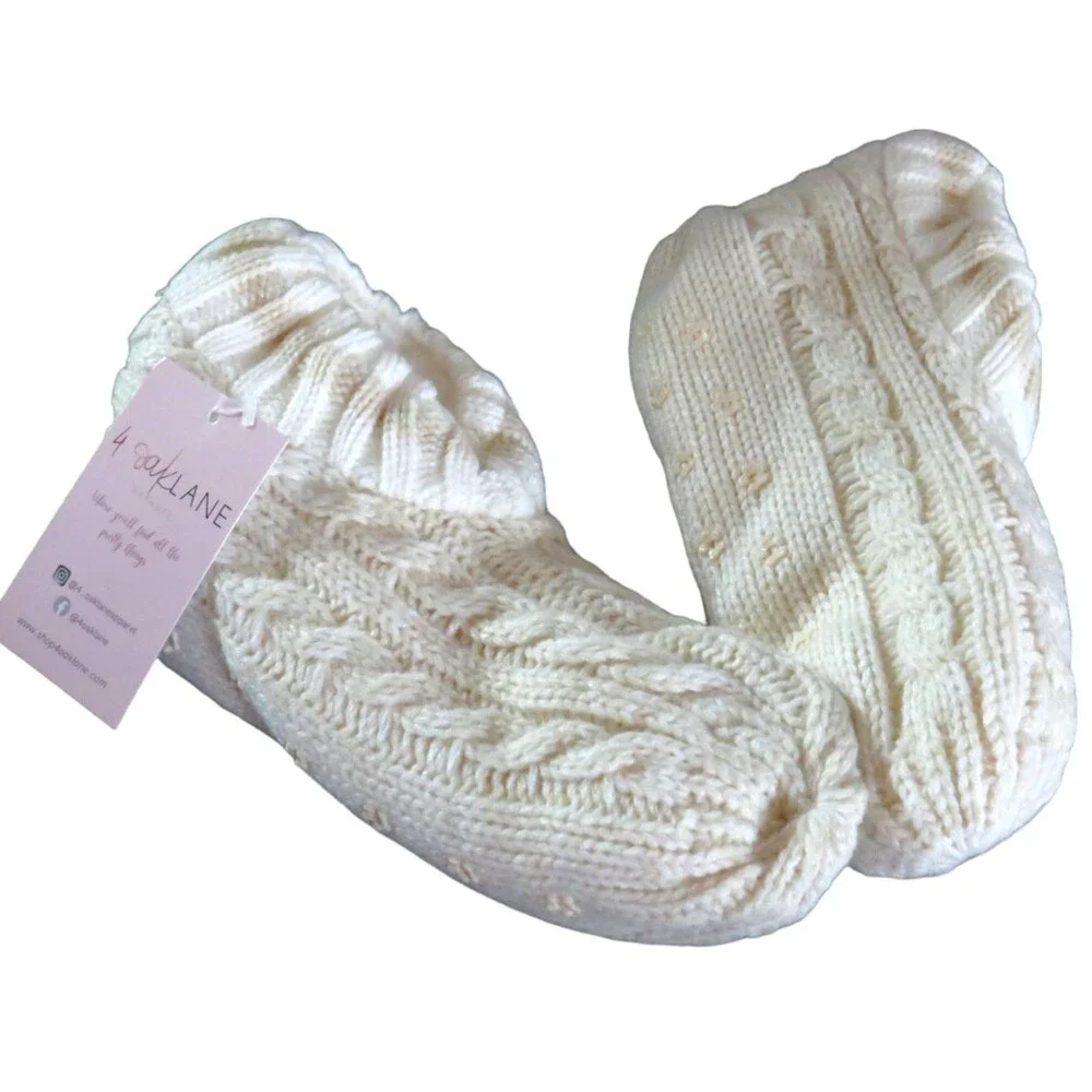 4 Oak Lane Apparel Ivory Plush Cable Knit Slipper Socks Size Small-Medium